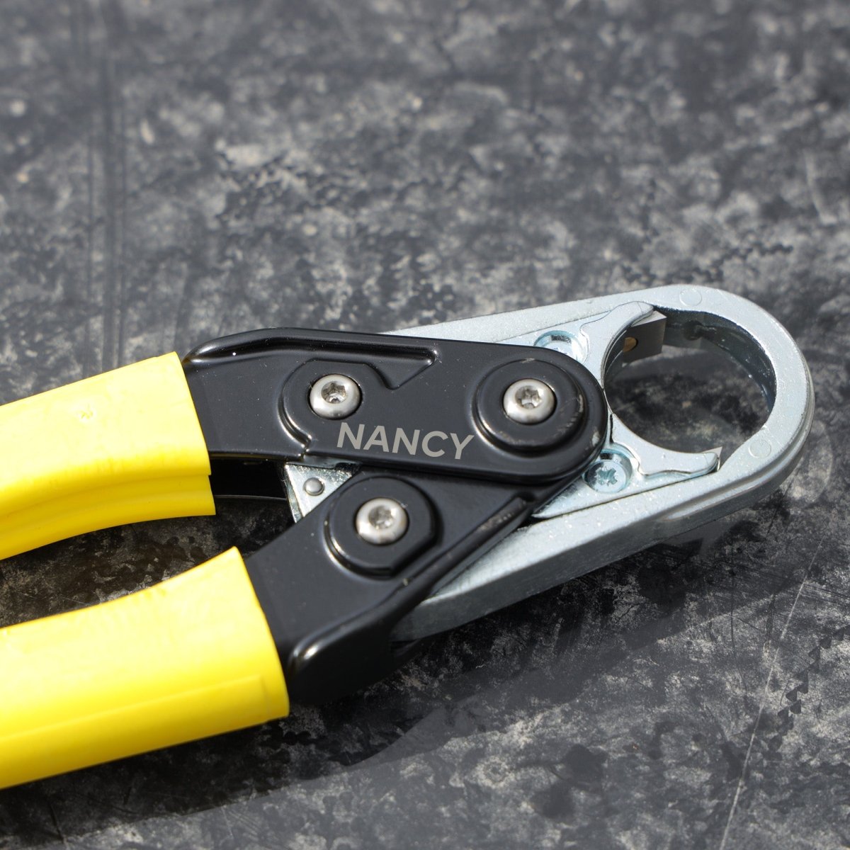 Personalised Monument Masters Exclusive 15mm & 22mm Olive Cutters - Monument Masters