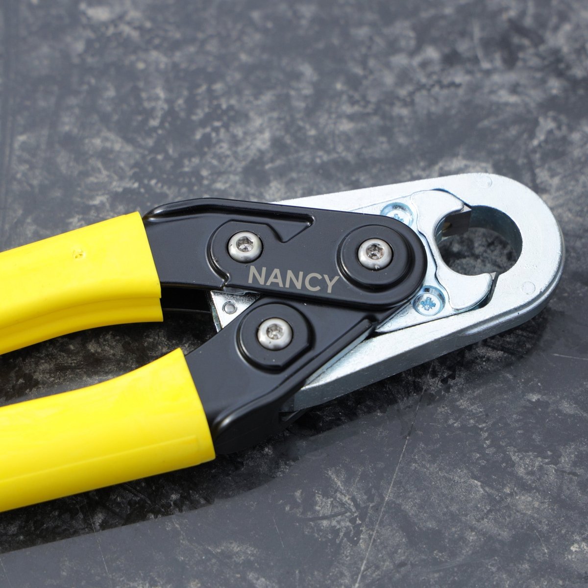 Personalised Monument Masters Exclusive 15mm & 22mm Olive Cutters - Monument Masters